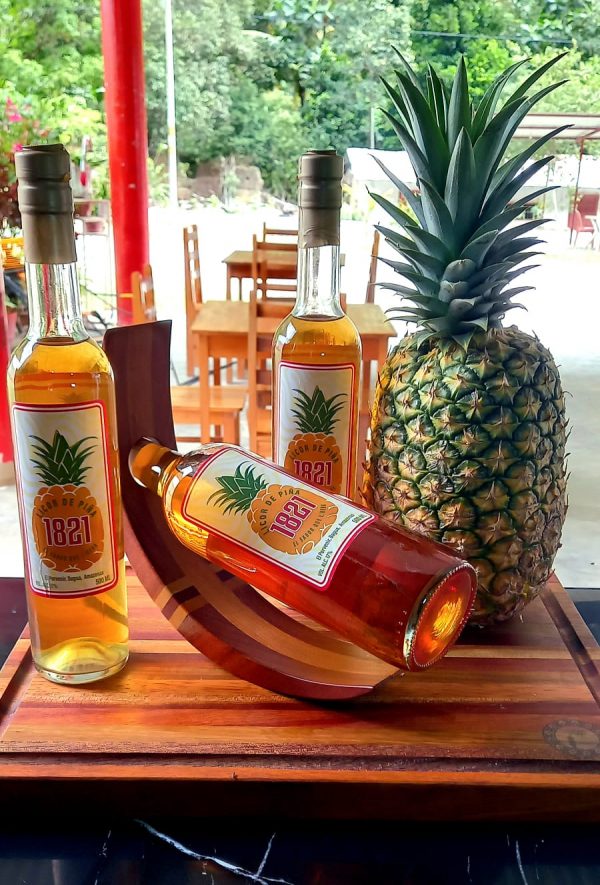 Licor De Piña 1821